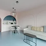 Deo Plaza Prestige 1 By Grand Apartamento